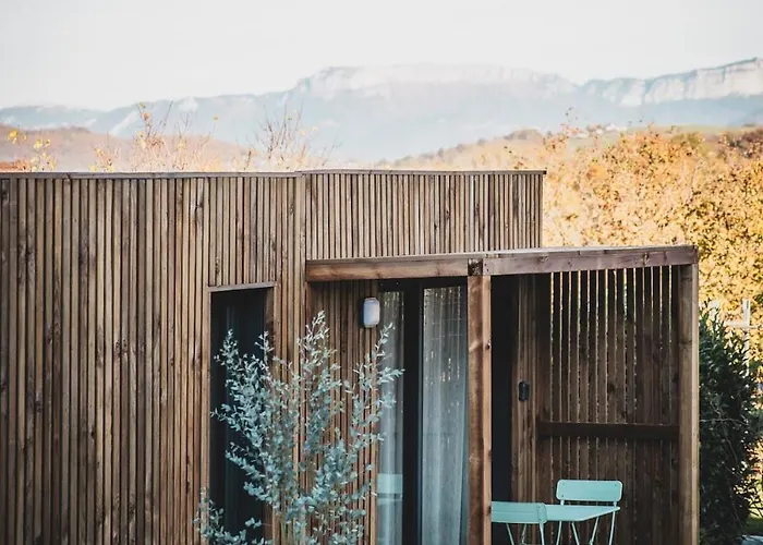 Le Du Hameau * Sales